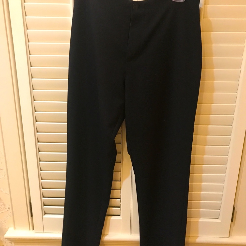 Staples size 8 straight leg pant